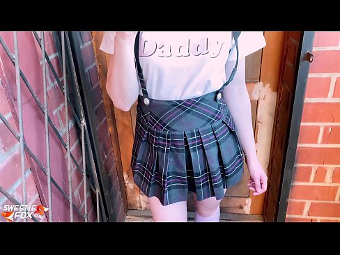 ❤️ Schoolgirl ດູດ dick ຂອງນາງເລິກແລະ fucks ແທນທີ່ຈະຫ້ອງຮຽນ. ໜັງໂປ້ ຢູ່ຄອມ lo.rex-porn-com.ru ️❤